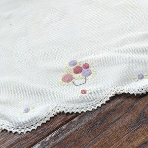 Vintage Embroidered Table Dresser Scarf Runner